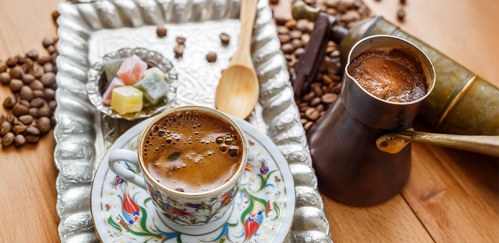 Türk Kahvesi Hazırlanışı ve Sunumu
